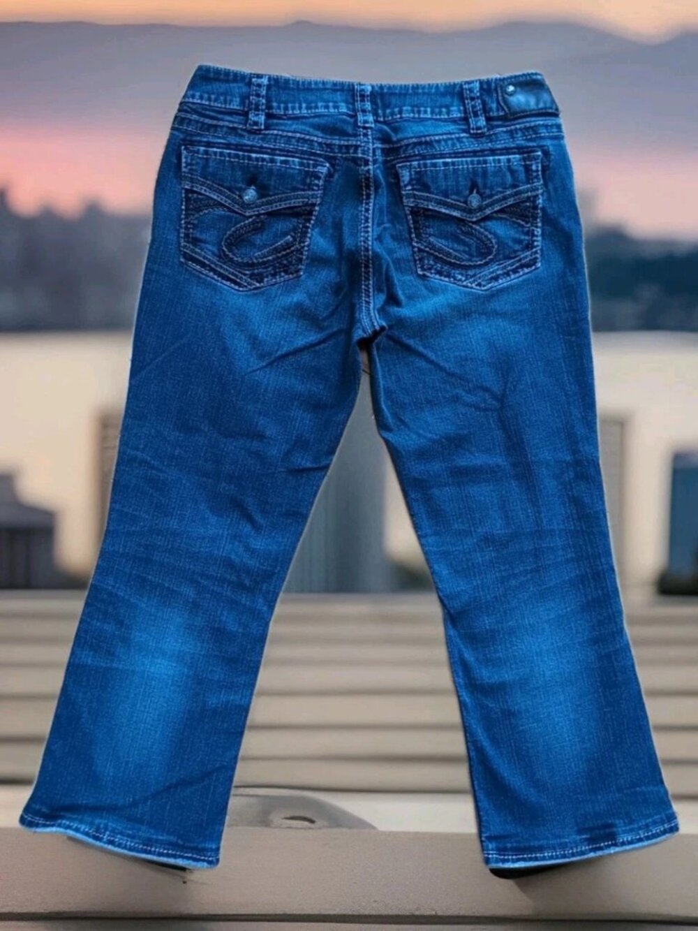 Silver Suki Women’s W34xL25 Flared Ankle Jeans Medium Wash Mid Rise